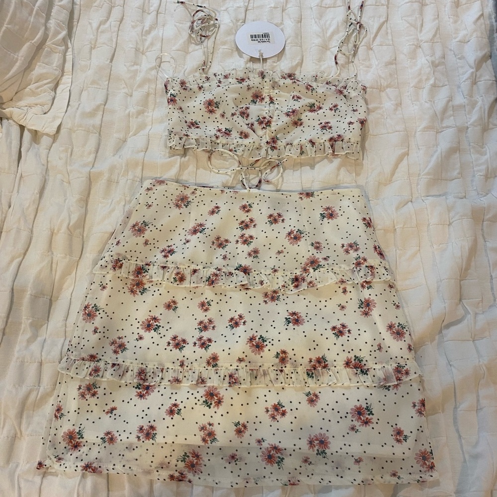 princess polly offwhite floral skirt set
